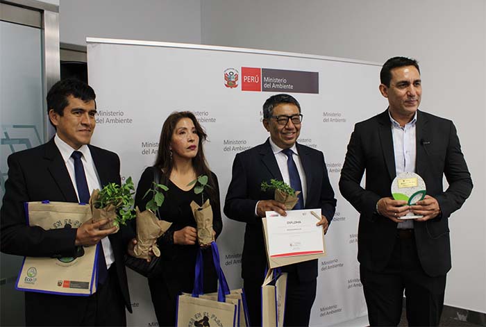 Grupo Distriluz: Electrocentro es reconocida como empresa pública ecoeficiente por el Ministerio del Ambiente