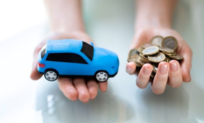 Precios de vehículos retroceden por caída del tipo de cambio en abril