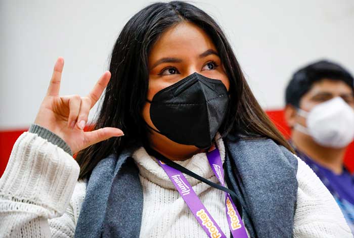 ¿Aún no estás inscrito? Sigue estos 3 simples pasos y accede a una de las 100 mil becas de estudio para personas sordas