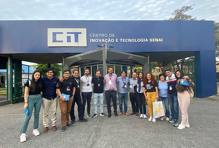 las cinco mejores startups peruanas de minería representaron al país en brasil