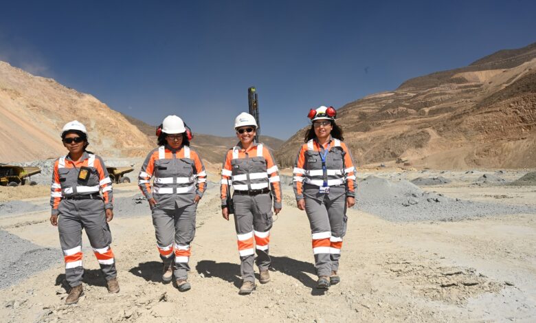 Día Internacional de la Mujer en la Minería: En Anglo American, la presencia de mujeres cuadruplica el promedio del sector minero
