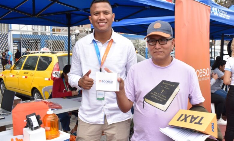 ATU y Acceso Crediticio llegaron a Lima Norte con Feria de Taxista