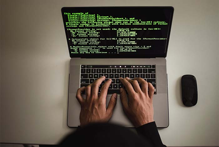 ¿Estás buscando trabajo online?: Conoce estos 4 consejos para resguardar tu información personal de los ciberdelincuentes
