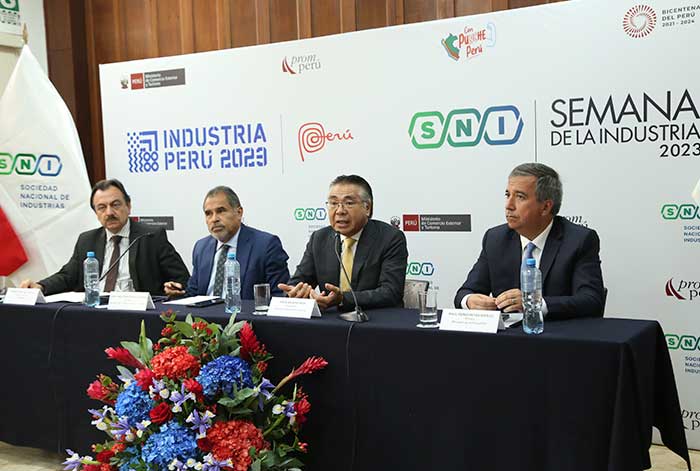SNI presenta la Semana de la Industria 2023 y con PromPerú lanzan la XIV Rueda Industria Perú para reactivar la Industria y promover la generación de empleos
