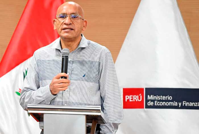 Exministro Waldo Mendoza expondrá sobre desarrollo y perspectivas de la economía peruana