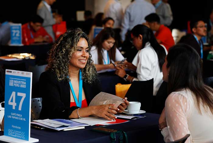 Más de 150 compradores extranjeros llegan en busca de oferta peruana de manufacturas