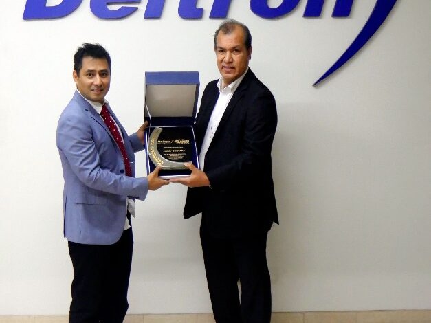 Deltron otorgó un reconocimiento especial al MasGamers Festival como impulsor del rubro tecnológico