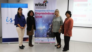 Desafíos y oportunidades para las mujeres en las carreras tecnológicas y científicas en Perú