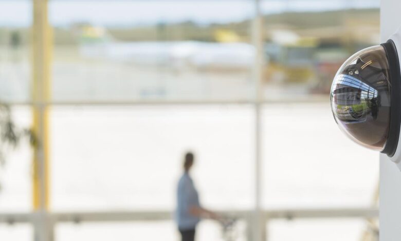 Proporcionar una forma segura y sencilla de integrar dispositivos Axis en la red de un cliente