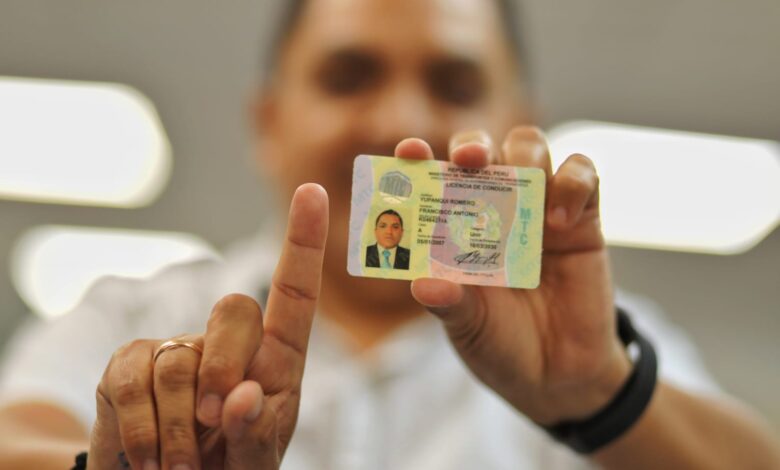 ¿Qué hacer si se deteriora o pierdes tu licencia de conducir física?
