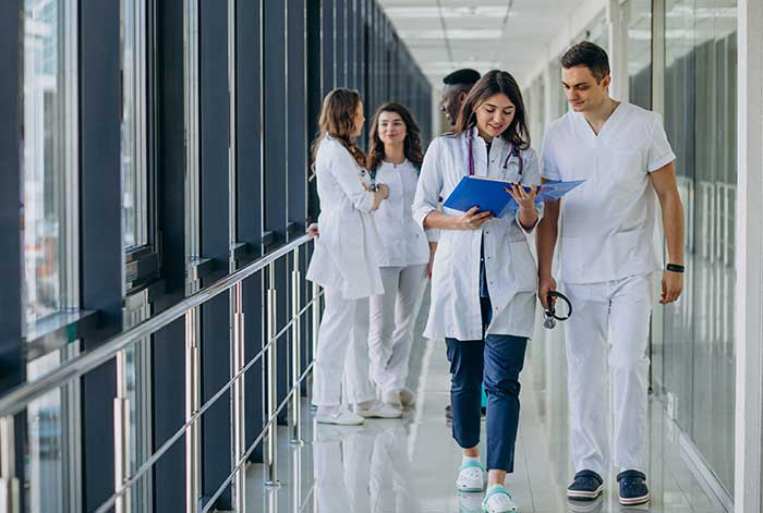 Los beneficios del cable de Categoría 6A LSZH para edificios inteligentes, espacios de salud y educación