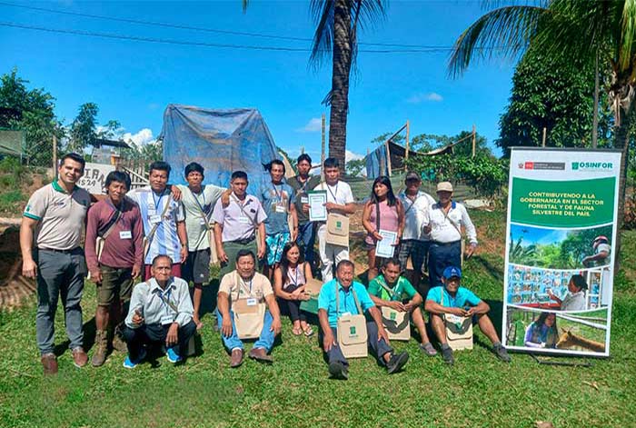 Pasco: Comunidades nativas fortalecen la gestión de sus bosques con la Mochila Forestal del OSINFOR