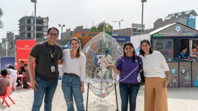 Escultura artística genera conciencia y recicla más de 53 kg de plástico a través del programa “Recicla Consciente”