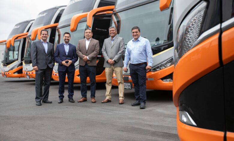 Scania marca un hito en la transición hacia un transporte sustentable y seguro con entrega de primera flota de la nueva generación de buses