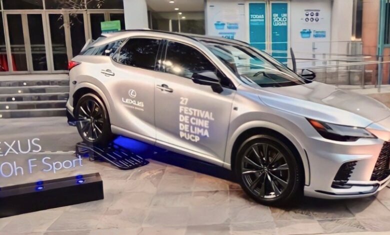 "Lexus Enaltece el Séptimo Arte en el 27º Festival de Cine de Lima PUCP: Explorando la Magia Cinematográfica y Fomentando la Cultura"