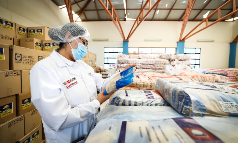 Qali Warma garantiza la entrega de más de 4700 toneladas de alimentos a las ollas comunes en el ámbito nacional