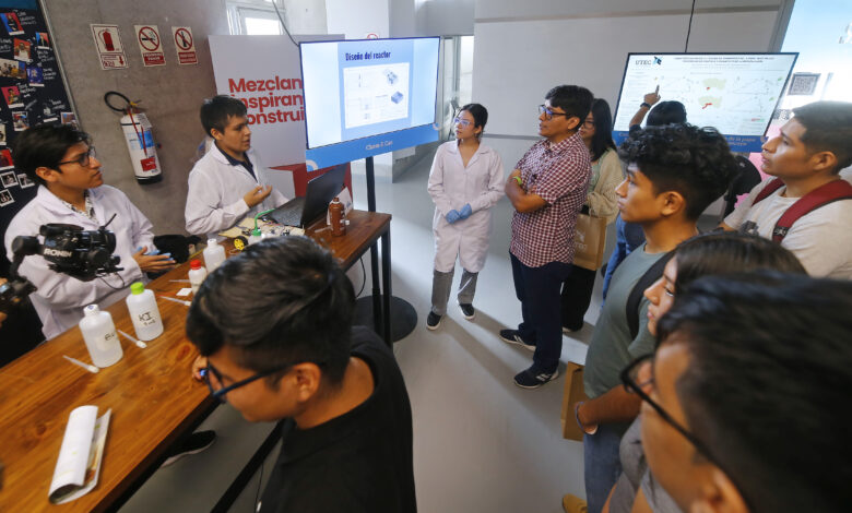 Escolares reciben charlas gratuitas sobre carreras competitivas y rentables