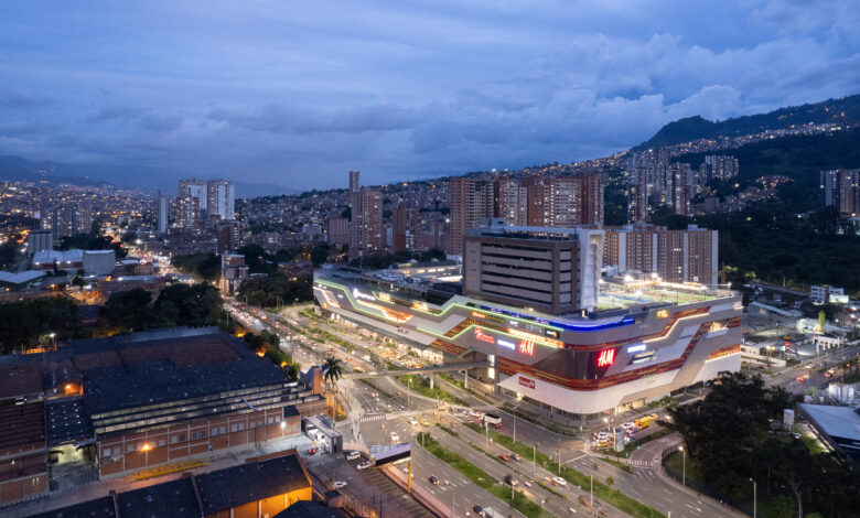 Parque Arauco adquiere participación controladora en Parque Fabricato por USD17 millones