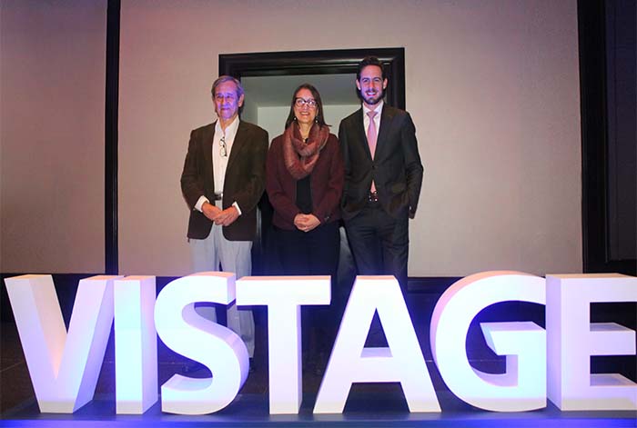Vistage Perú: Tres expertos comparten su perspectiva política-económica global y nacional para el 2024