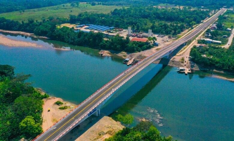 MTC: Se inaugura puente Salvador que conectará a 42 caseríos ganaderos y agrícolas de Huánuco.