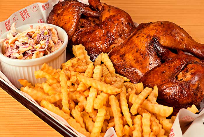 fidel & clorinda celebra "el mes del pollo ahumado"