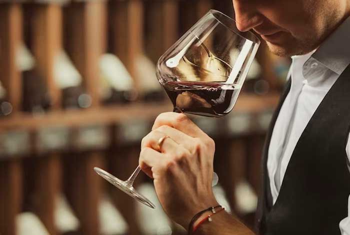 Expovino Wong cumple 20 años y lo celebra presentando su vino propio