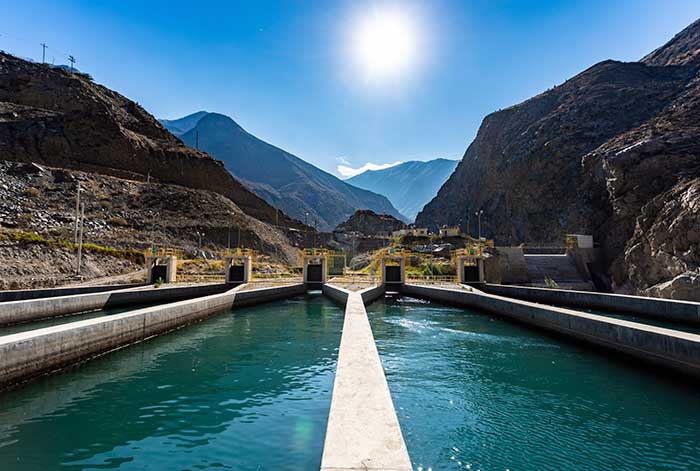 ¿Sabías que el agua es uno de los principales recursos para la generación de energía limpia en el Perú?: Conoce cómo funcionan las centrales hidroeléctricas