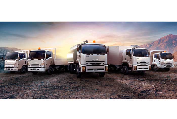 isuzu, participa por primera vez en perumin y consolida su liderazgo.