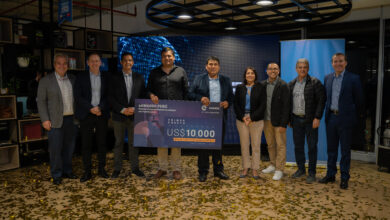 Asistente Virtual en Ruta - AVIRU gana el premio eAwards Perú 2023 de NTT DATA FOUNDATION