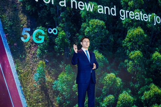 Huawei Li Peng: potenciando un ciclo empresarial 5G positivo y abrazando 5.5G (5G-A)