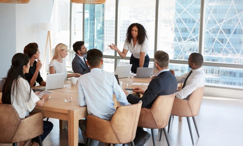 Estudio revela que gestionar la cultura organizacional contribuye a mejorar la eficacia de los empleados y sus organizaciones