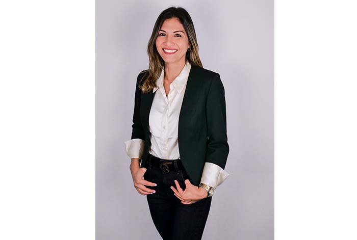 Claudia Torres se suma al equipo de Intecnia Corp