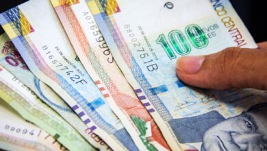 ¿Cuánto deben pagar, y qué sucede si una compañía retiene la gratificación?