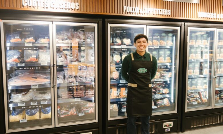 Oregon Foods Beef & Market abre su quinta tienda en Caminos del Inca con productos exclusivos