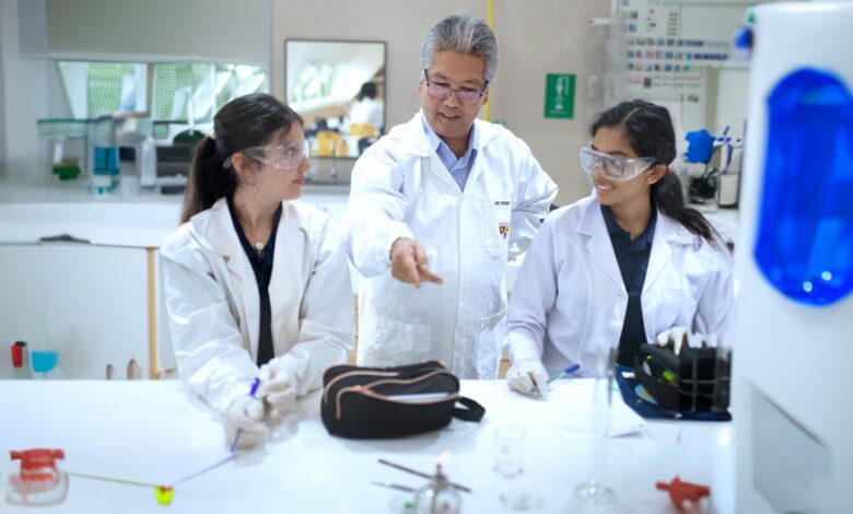 Educación Holística: ¿Cuáles son sus principales características y beneficios para los alumnos peruanos?