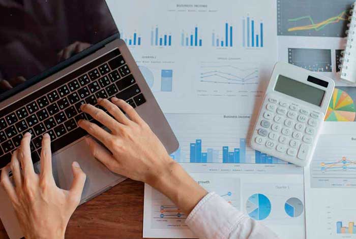 Cinco consejos financieros para el fin de año