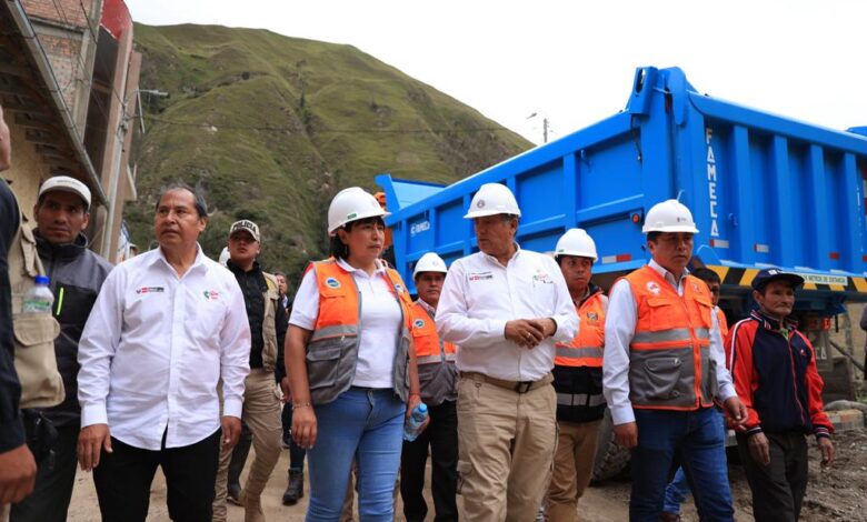 MINEM: Ministro Oscar Vera gestiona apoyo a localidades afectadas por fuertes lluvias en la Región Pasco
