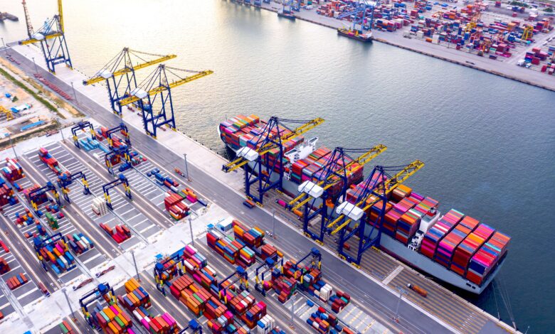 KLog.co y Xepelin se unen para revolucionar el financiamiento en el comercio internacional
