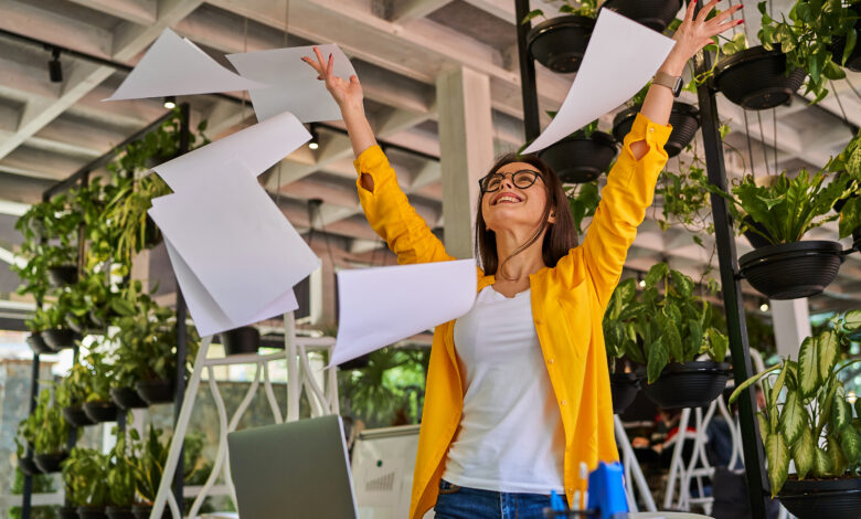 ¿Quieres salir del desempleo y triunfar en el mundo empresarial? 5 estrategias claves para gestionar el cambio y emprender con éxito