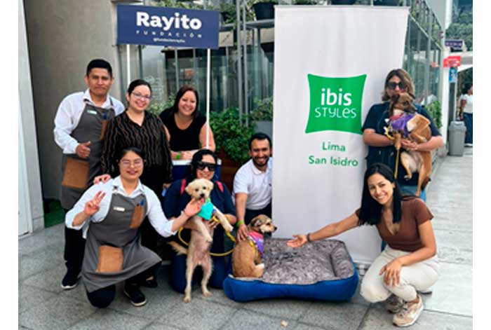 ibis Styles San Isidro realizó campaña de adopción de mascotas