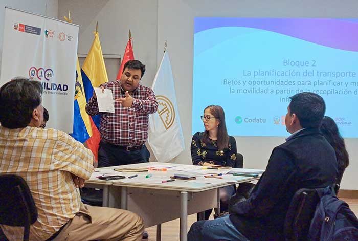 MTC fortalece capacidades de funcionarios de municipios provinciales para impulsar proyectos de transporte sostenible