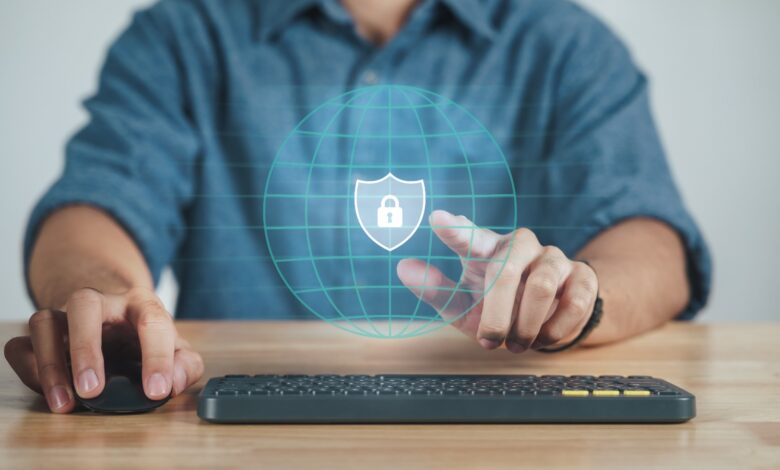 Día Internacional de Internet Segura: recomendaciones para una navegación protegida