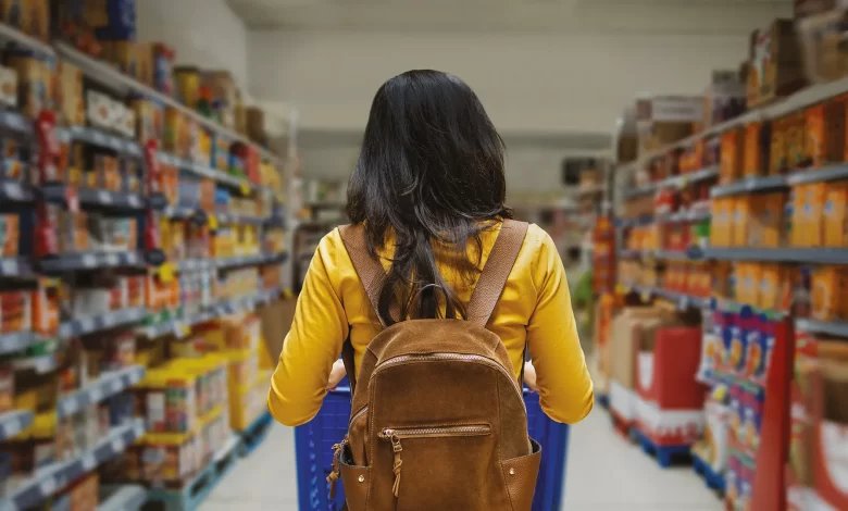 Estudio de NielsenIQ y GfK, revela las tendencias contrapuestas en el consumo peruano de 2023