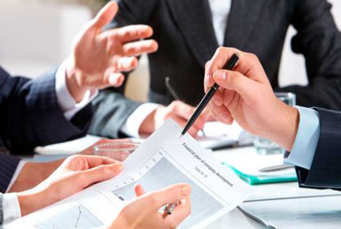 Cinco formas para sacar adelante las finanzas de tu emprendimiento en 2024.