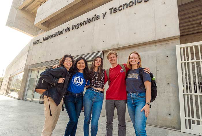 ¿Qué países son más atractivos para una experiencia internacional entre universitarios peruanos de ingeniería y tecnología?