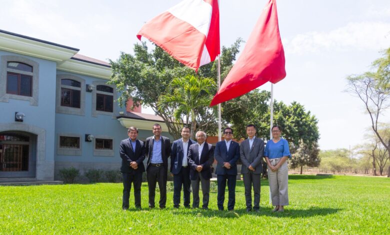 Huawei del Perú por la educación del Perú