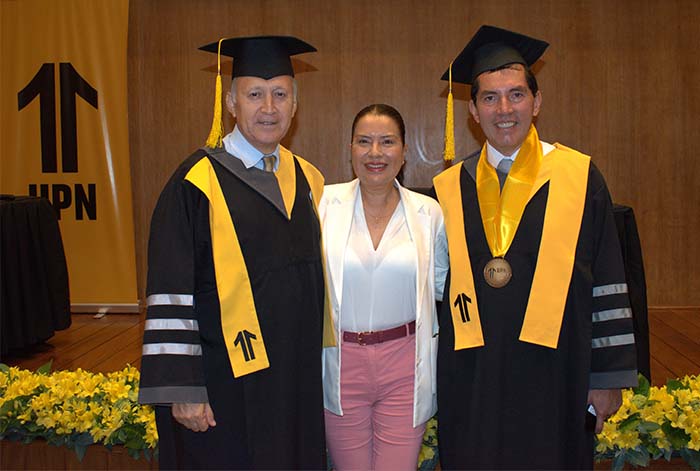 UPN realiza investidura de su nuevo rector, el Dr. Martín Santana