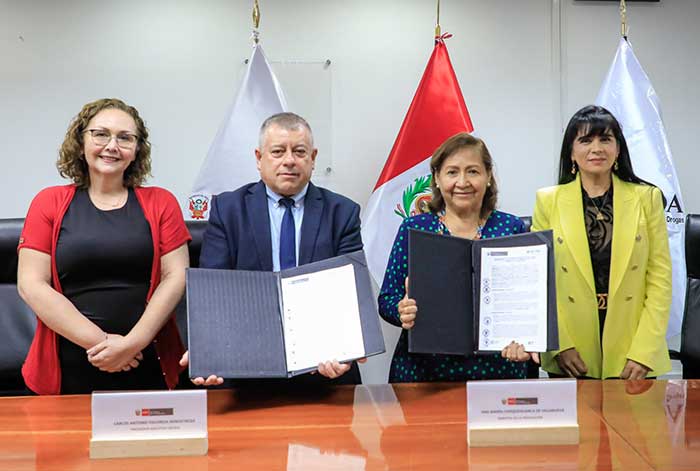 PRODUCE y DEVIDA firman convenios para fortalecer la acuicultura en el VRAEM