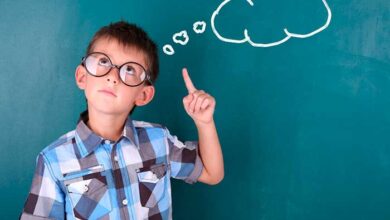 ¿Qué estrategias ayudan a desarrollar la autonomía y el pensamiento crítico en los niños?