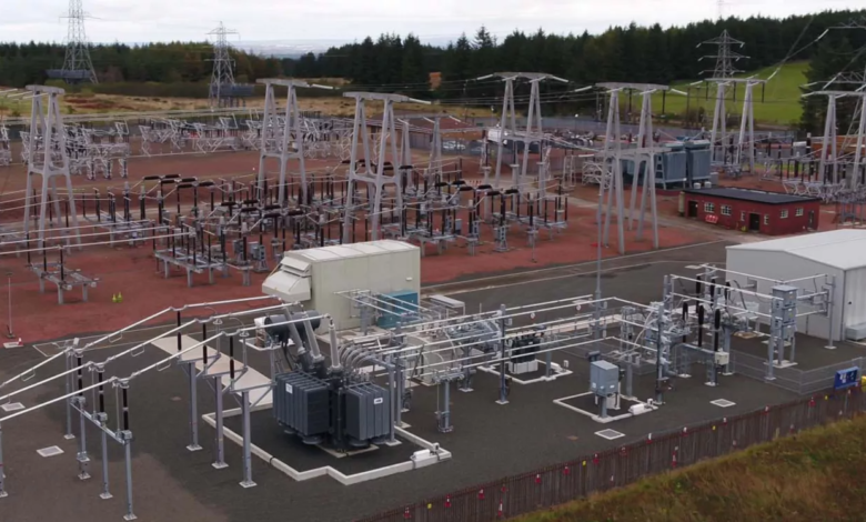 Hitachi Energy y SP Energy Networks impulsarán el flujo de energía renovable